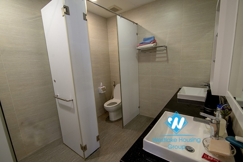 Beautiful 4 bedrooms villa for rent in Vinhome Riverside near BIS international school